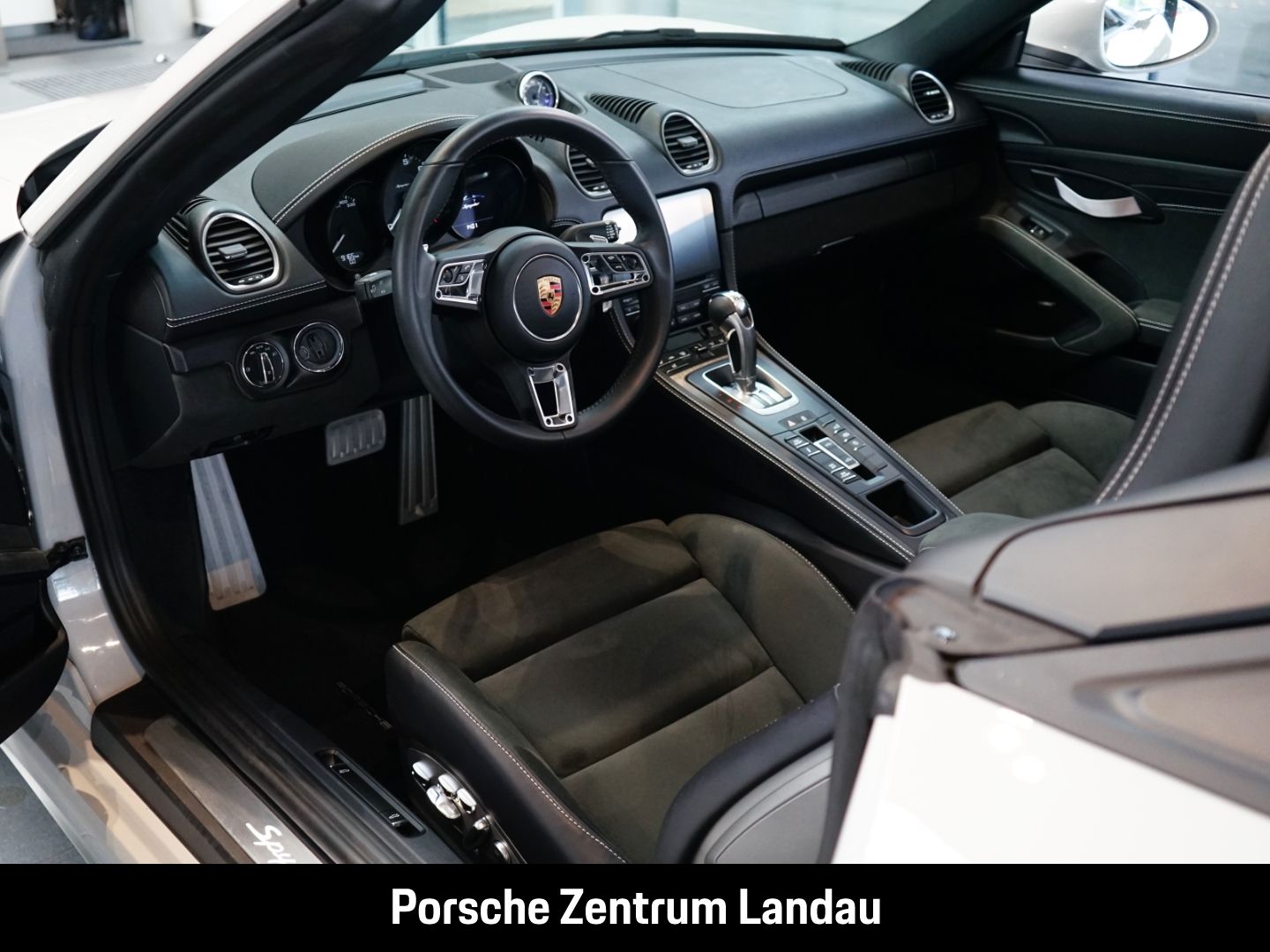 Porsche 718 Spyder BOSE Rückfahrkamera Sportabgas PDLS foto 16