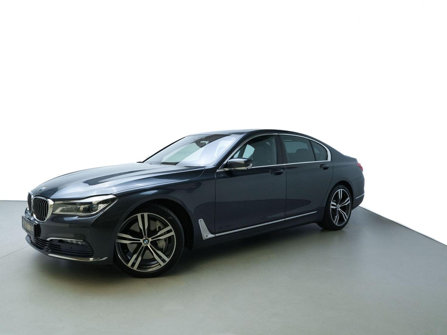 BMW 750 i xDrive*HUD*HARMAN-KARDON*ACC*SOFTC*LUFTF*