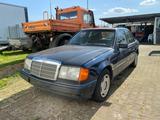 Mercedes-Benz E 230 *Klima*