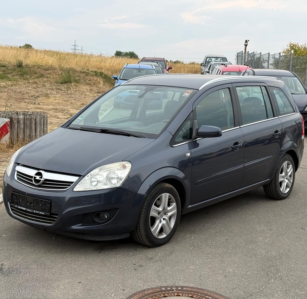 Opel Zafira 1.8 *7.SITZER*KLIMA*TEMPOMAT*EURO.4*2.HND