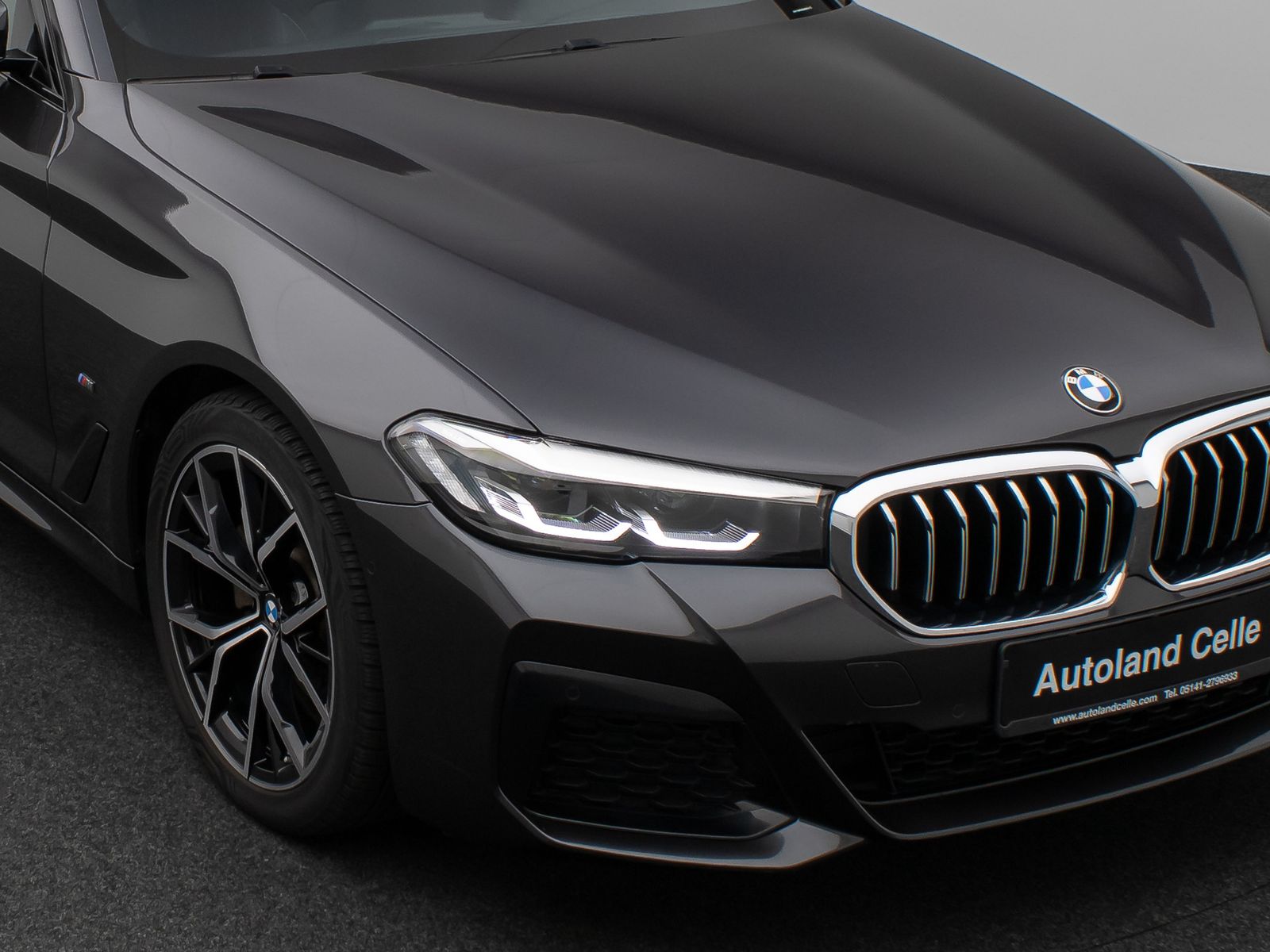 Fahrzeugabbildung BMW 520i M Sport Kamera DAB AHK Alarm Komfort 19Zoll
