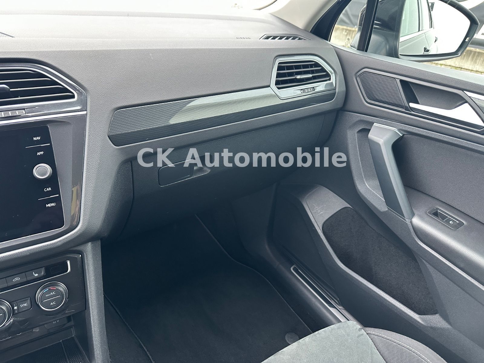 Fahrzeugabbildung Volkswagen Tiguan 2.0TDI Highline BMT 4Motion/DSG/Navi/LED