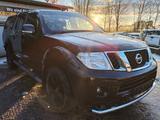 Nissan Navara Pickup Double Cab SE 4X4 - Nissan Navara Gebrauchtwagen
