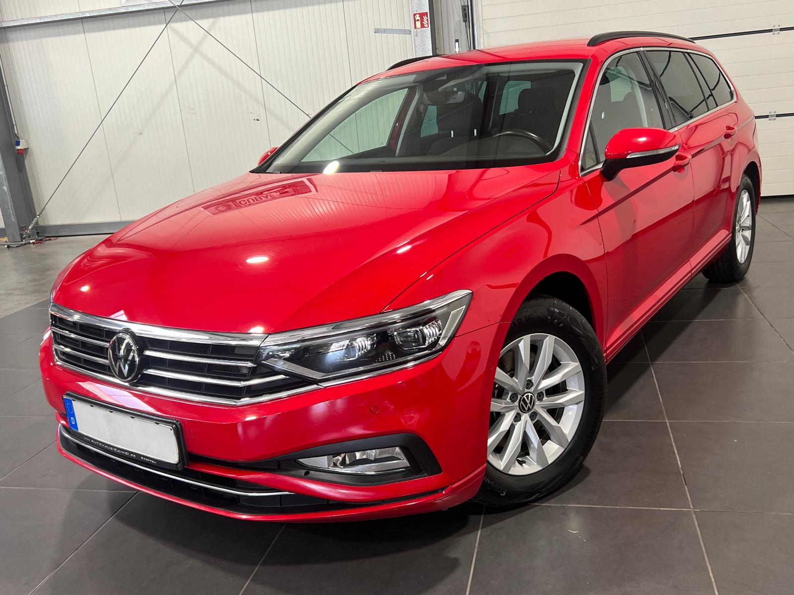 Volkswagen Passat 1.5 TSI Variant Automatik *Navi*LED*AHK*