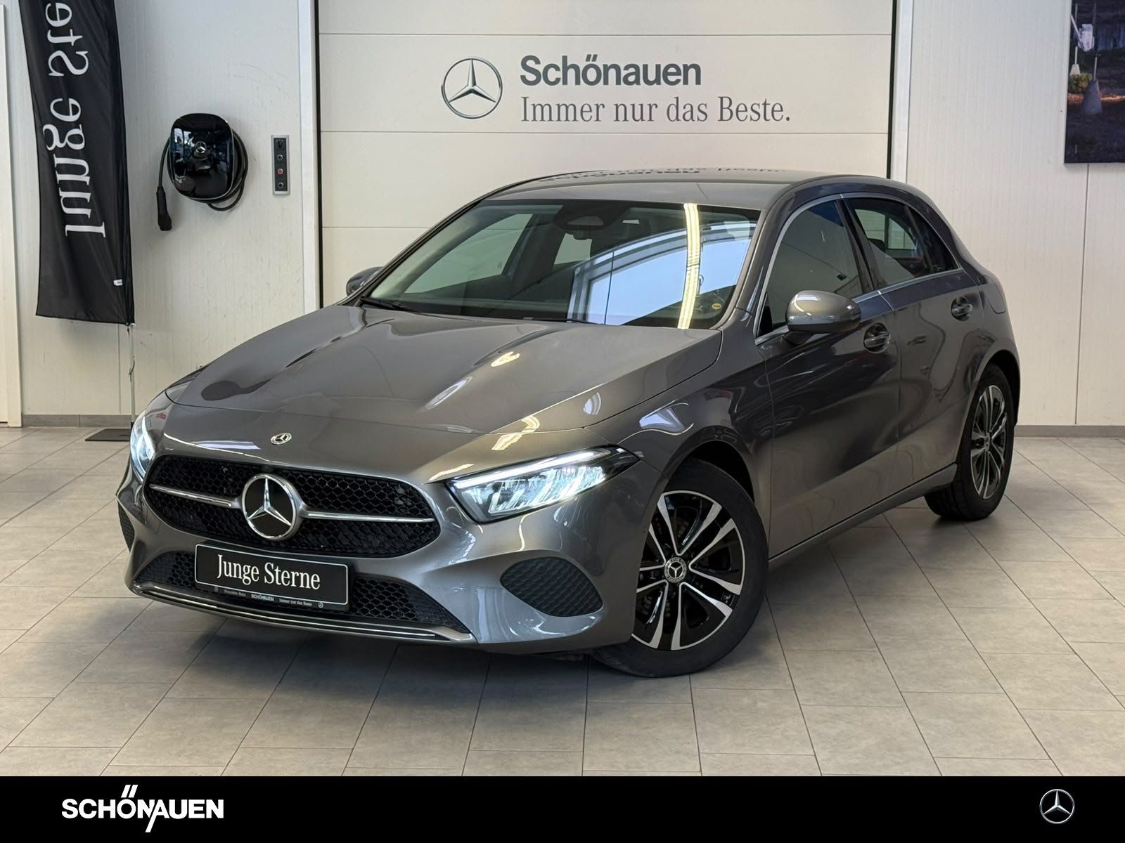 Mercedes-Benz A 180 PROGRESSIVE LED KAMERA SPUR WINTERPAKET 17