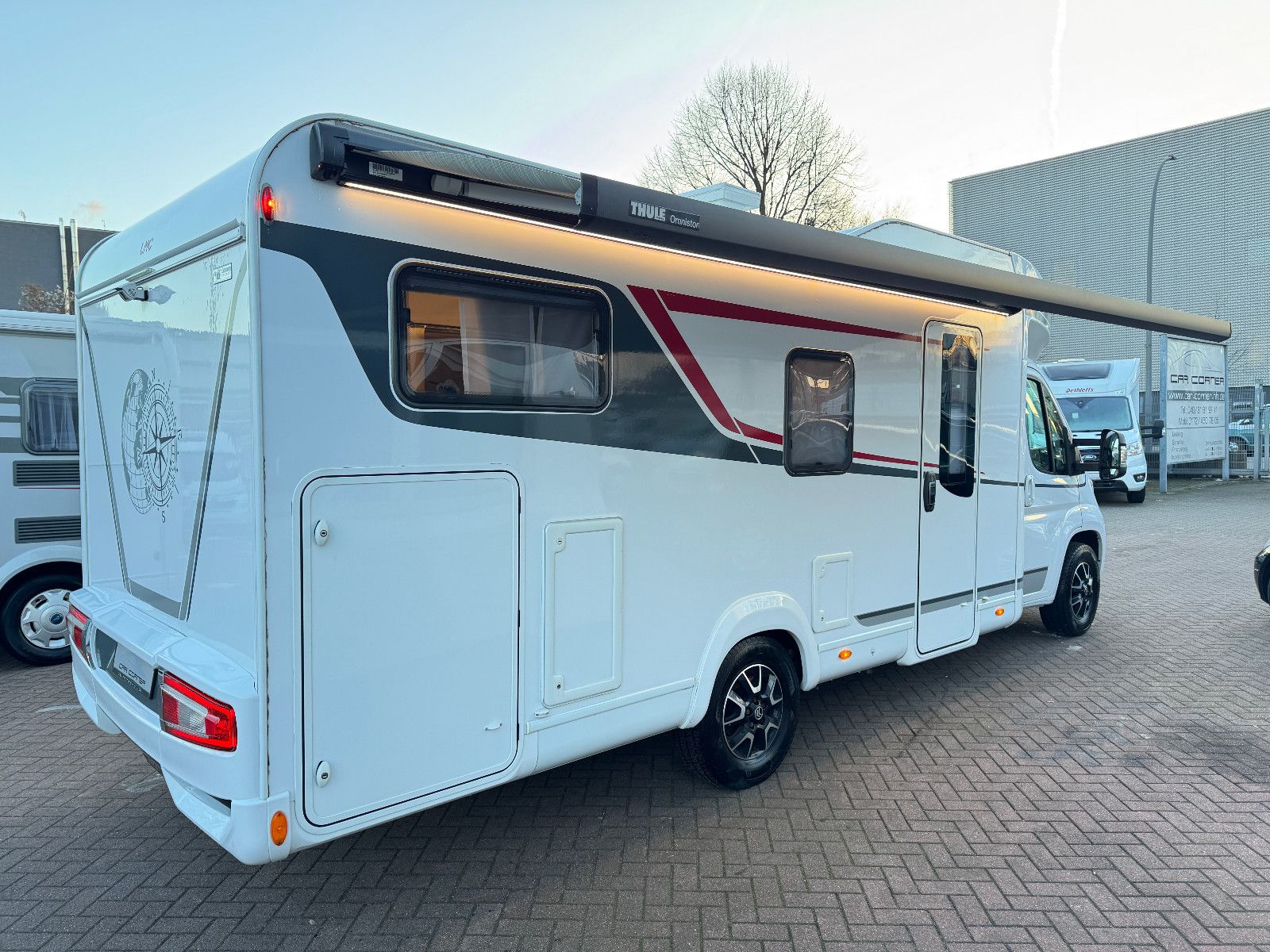 Fahrzeugabbildung LMC TOURER LIFT H 730 G DACHKLIMA SAT SKYROOF HUBBET