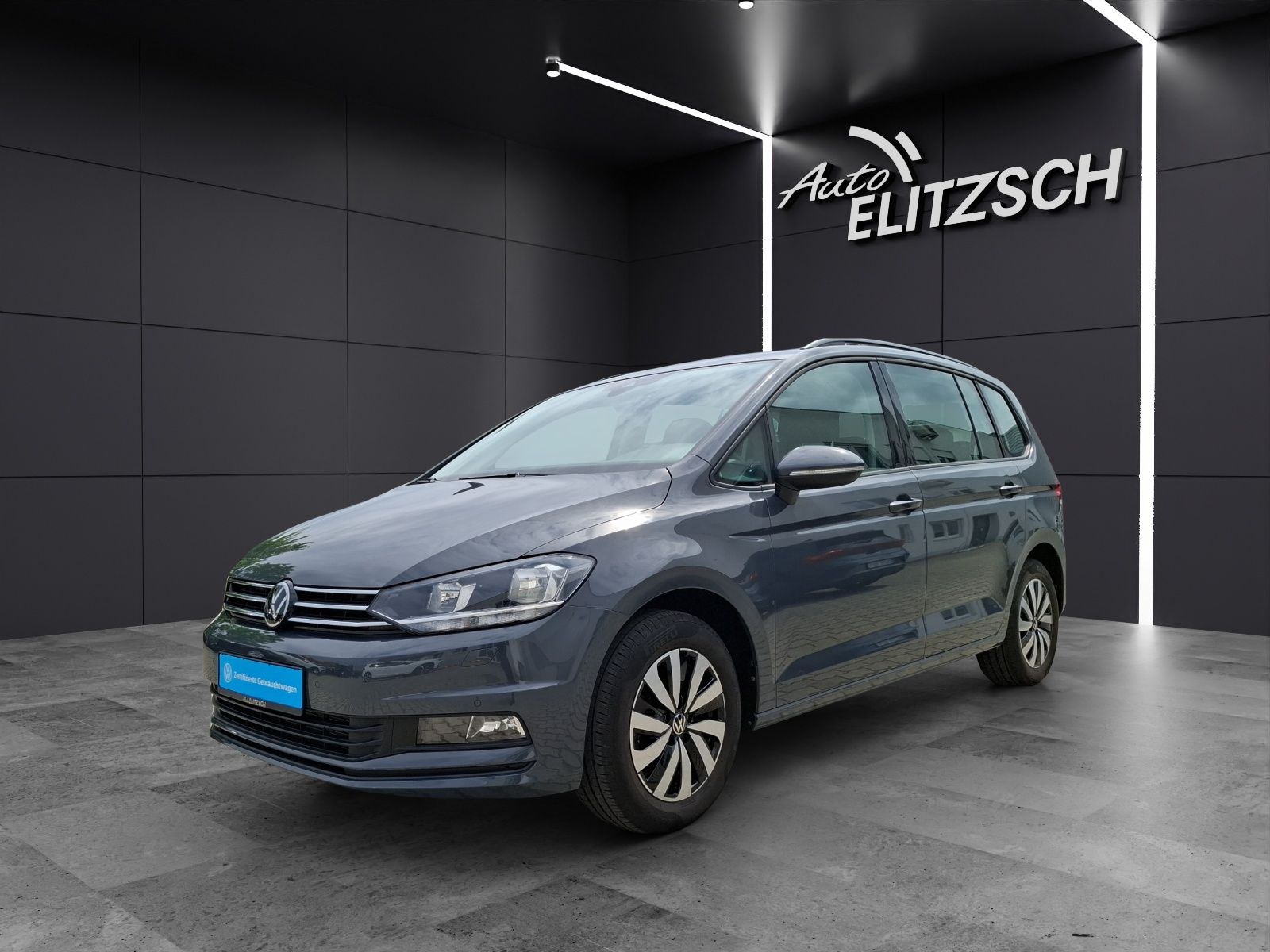 Fahrzeugabbildung Volkswagen Touran TSI Comfortline DSG  7-Si ACC PDC 4xSHZ L