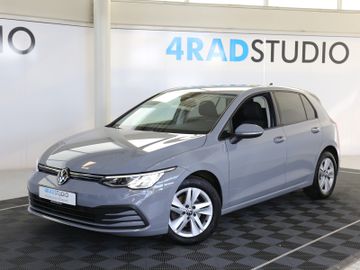 Volkswagen Golf Life 2.0TDI LED NAVIGATION PRO SHZ ACC APP