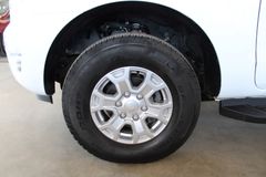 Fahrzeugabbildung Ford RANGER 2.0 TDCi 4x4 XLT DoKa Automatik