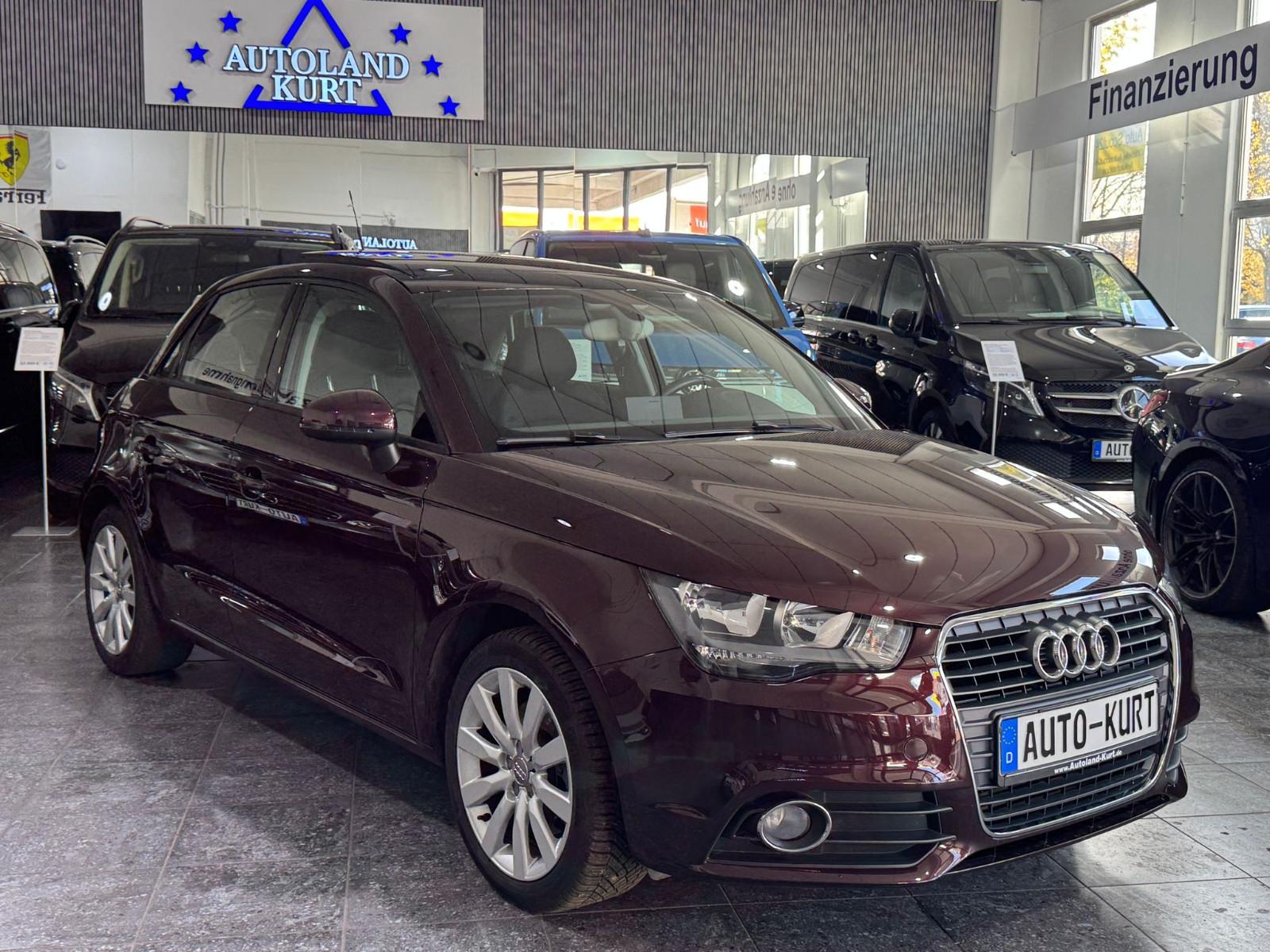 Audi A1 1,6TDI*Sportback*attraction*Pano*AHK*Navi