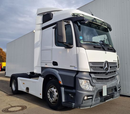 Mercedes-Benz 1843 LS Actros StreamSpace Retarder