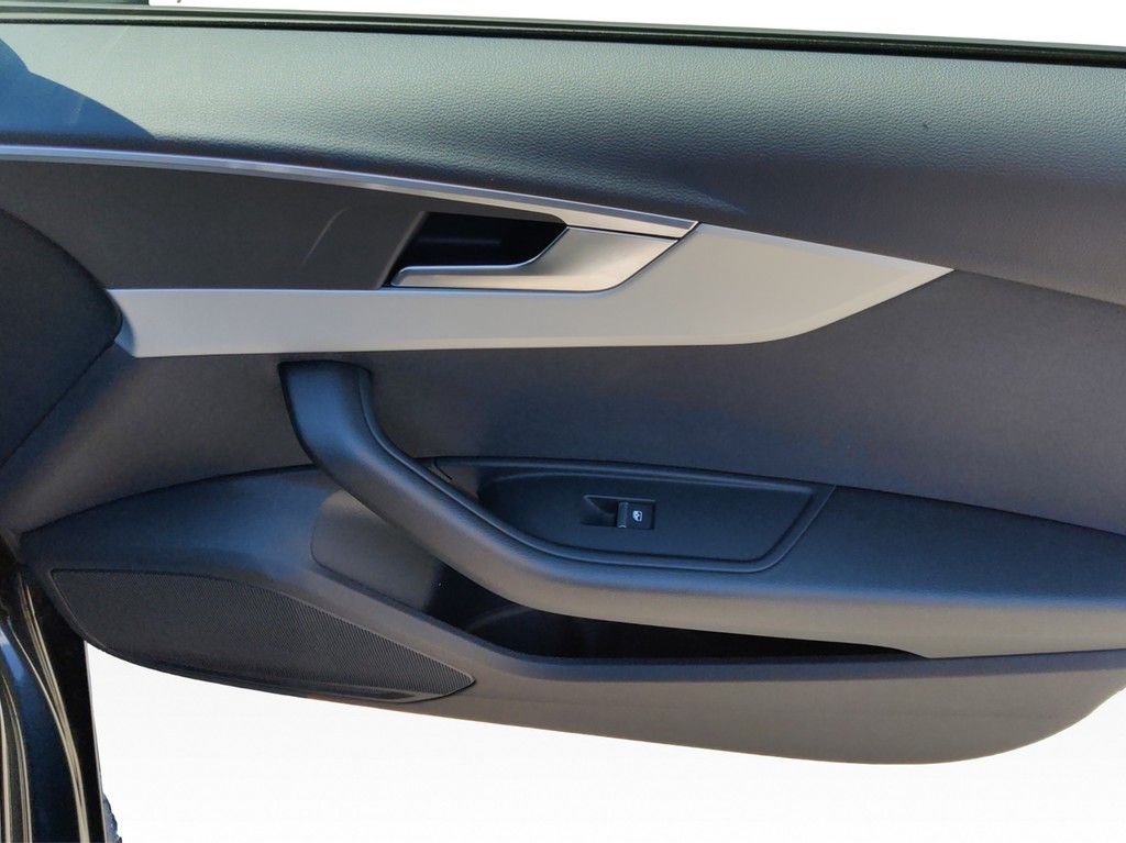 Audi A4 - Bild 13