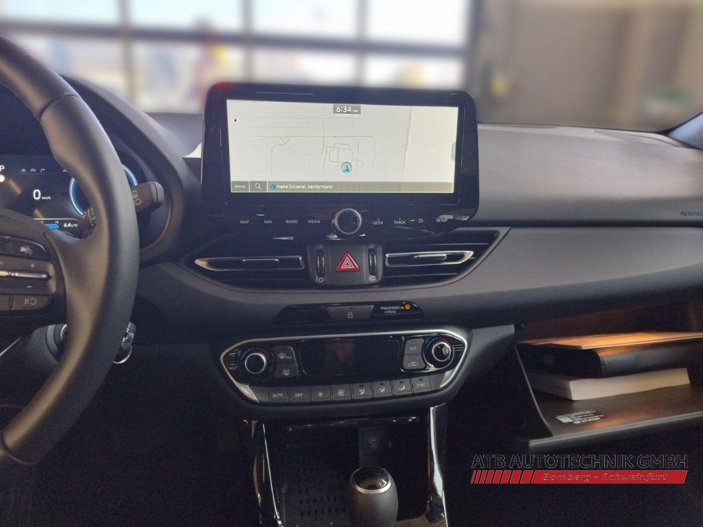 Fahrzeugabbildung Hyundai i30 Advantage 1.5 T-GDi 48V DCT El. Panodach Nav