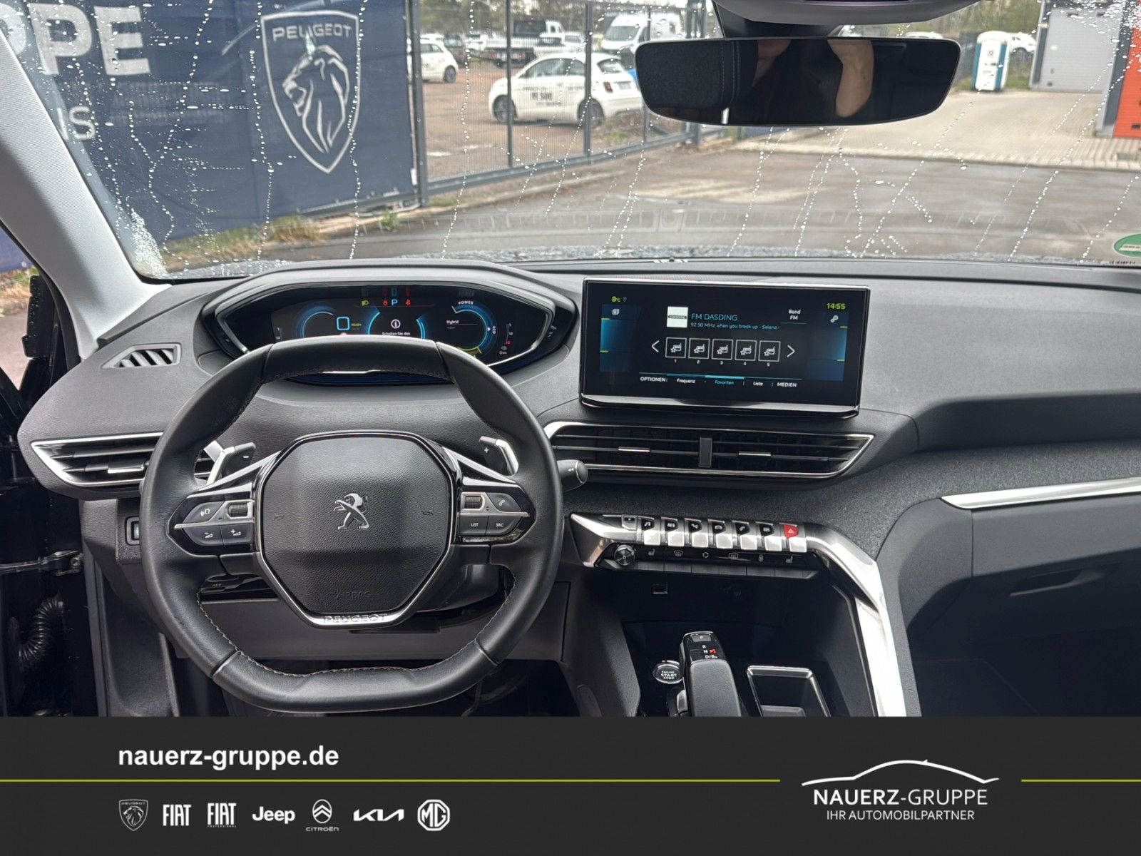 Fahrzeugabbildung Peugeot 3008 Hybrid 225 Allure Pack