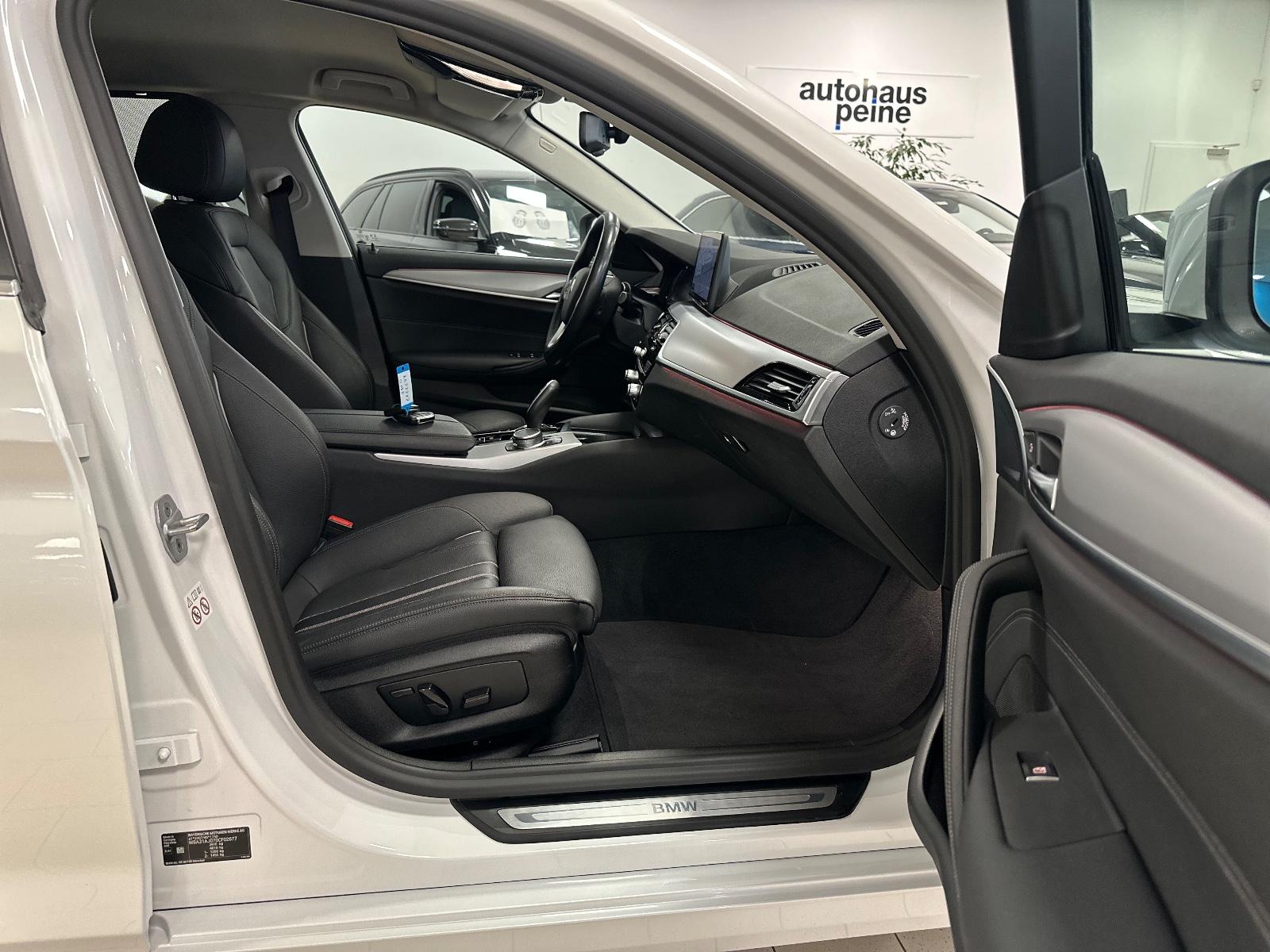 BMW 530d xDr. HUD/Park&DriveAss/SportLederSitz/KeyLe