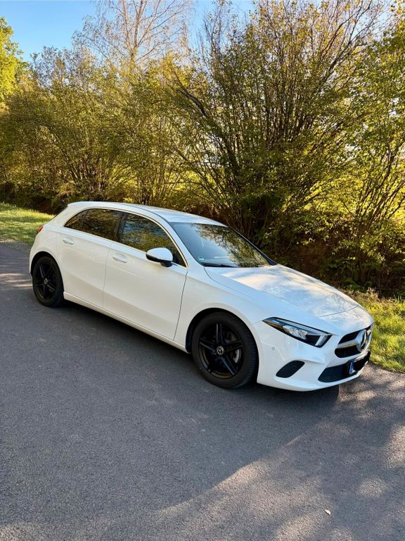 Image of Mercedes-Benz A 200