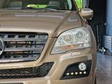 Mercedes-Benz ML 350 BlueTec 4Matic*EURO 6*KAMERA*H&K*MEMORY - Mercedes-Benz mit Diesel-Antrieb: Beige, Luftfederung
