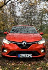 Renault Clio TCe 100 X-tronic Experience Experience - Renault Clio in Leverkusen