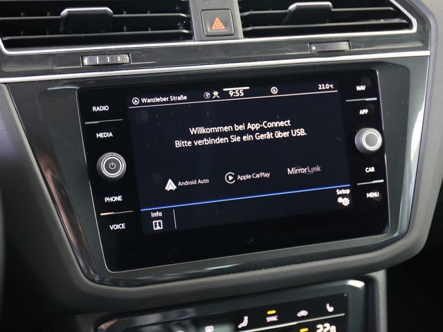 Volkswagen Tiguan DSG ELEGANCE LED MATRIX IQ ACC KAMERA
