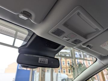 Ford Puma Titanium Automatik NEUES MODELL