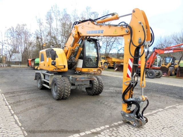 Liebherr A 914 Compact