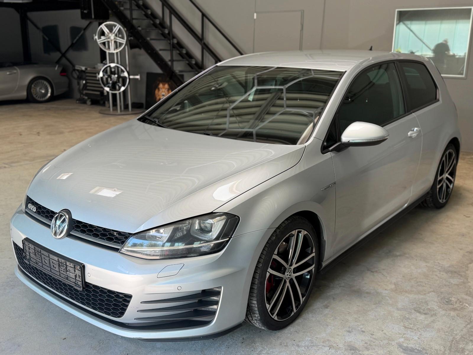 Volkswagen Golf VII Lim. GTD/DSG/KEYLESS/DYN AUDIO
