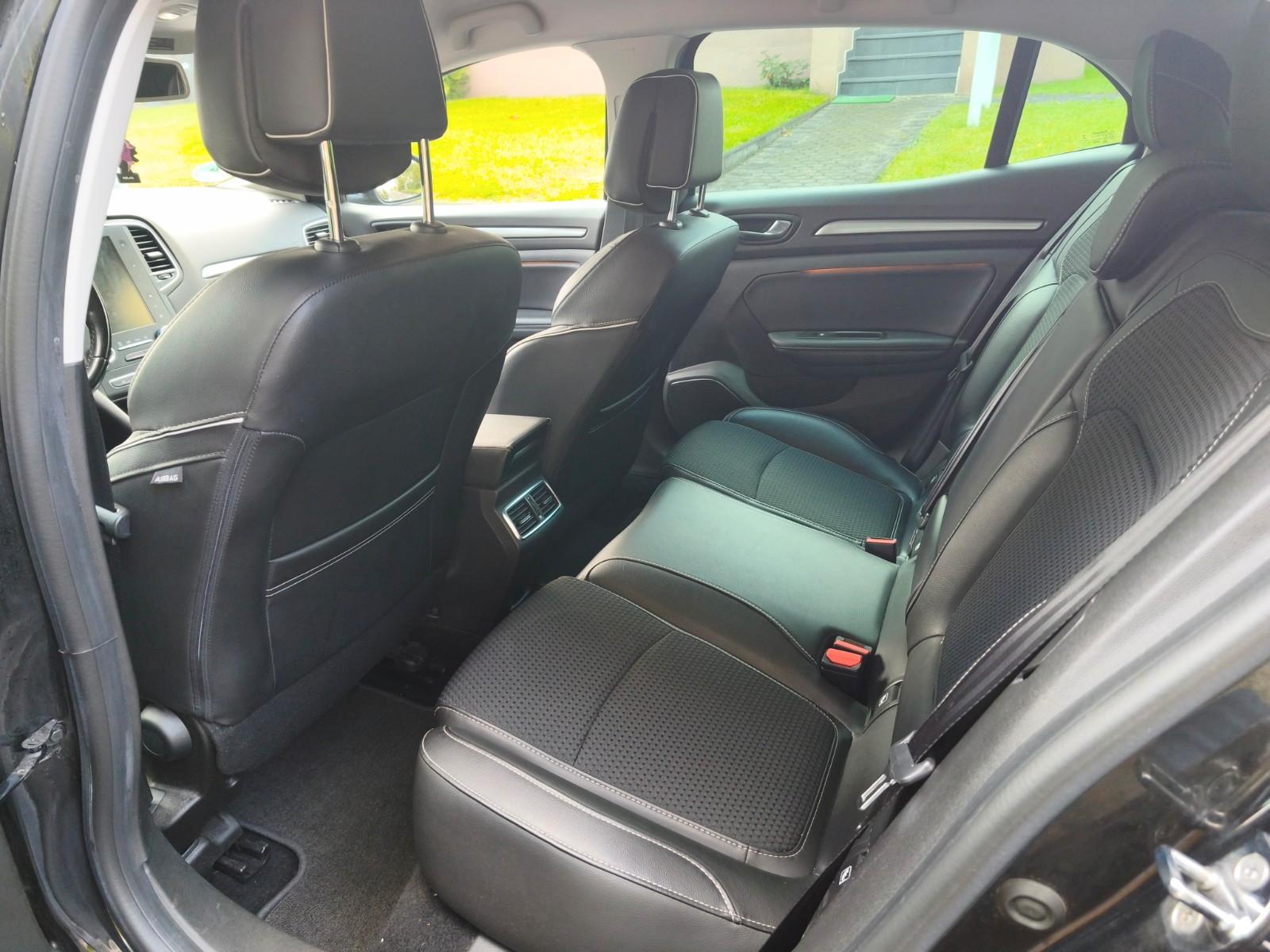 Renault Megane ENERGY TCe 165 EDC Bose Edition Bose ...