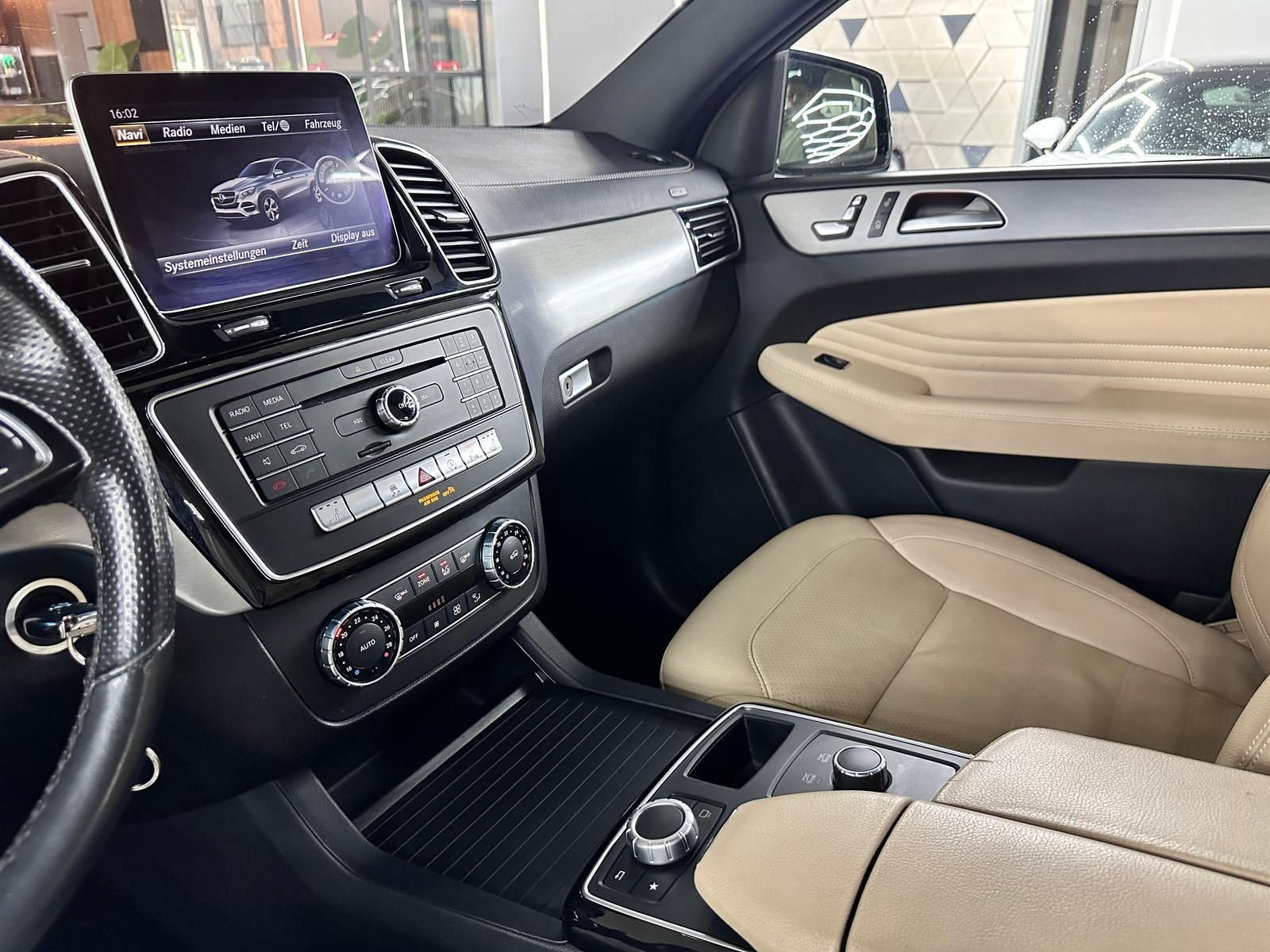 Mercedes-Benz GLE 350 Coupe d 4Matic AMG Line PANO LEDER CAM foto 25