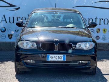 BMW 118 - 2