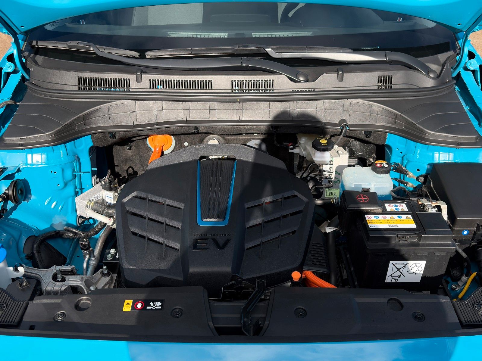 Fahrzeugabbildung Hyundai Kona Select Elektro CarPlay ACC LHZ SHZ DAB+