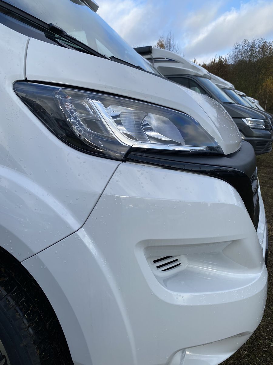 Fahrzeugabbildung Knaus Sky Ti PLATINUM SELECTION 650 MEG Automatik