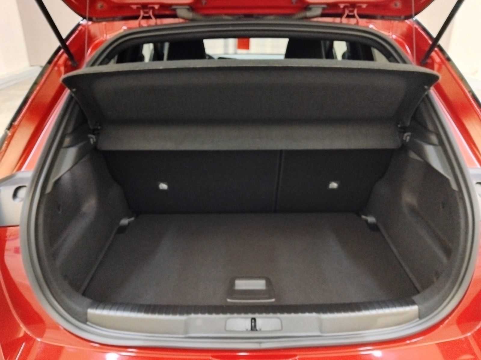 Opel Mokka (06/2024, Benzin)
