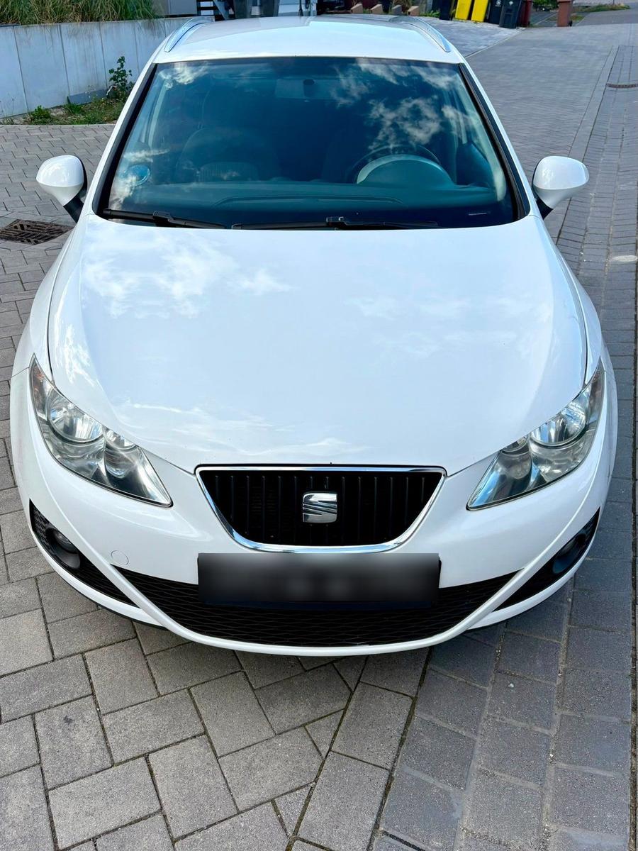Seat Ibiza 2010 — engine 90 HP (66kW)