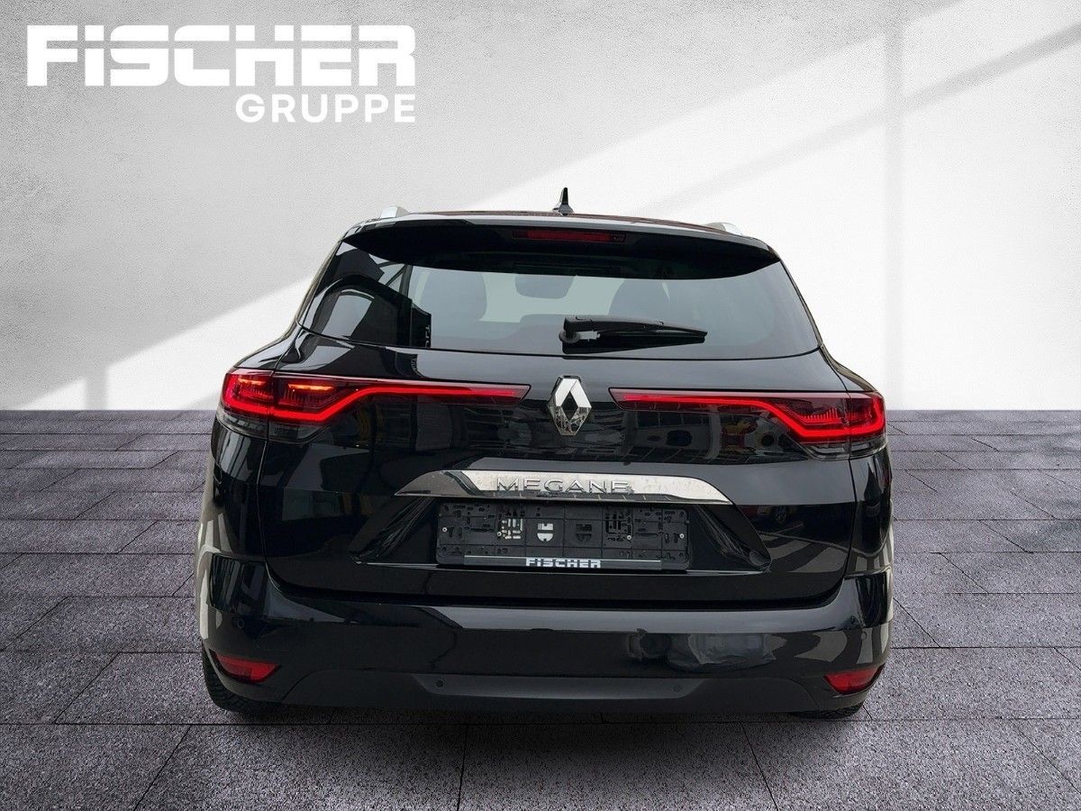 Fahrzeugabbildung Renault Megane Grandtour Intens TCe 140 Glasdach SHZ