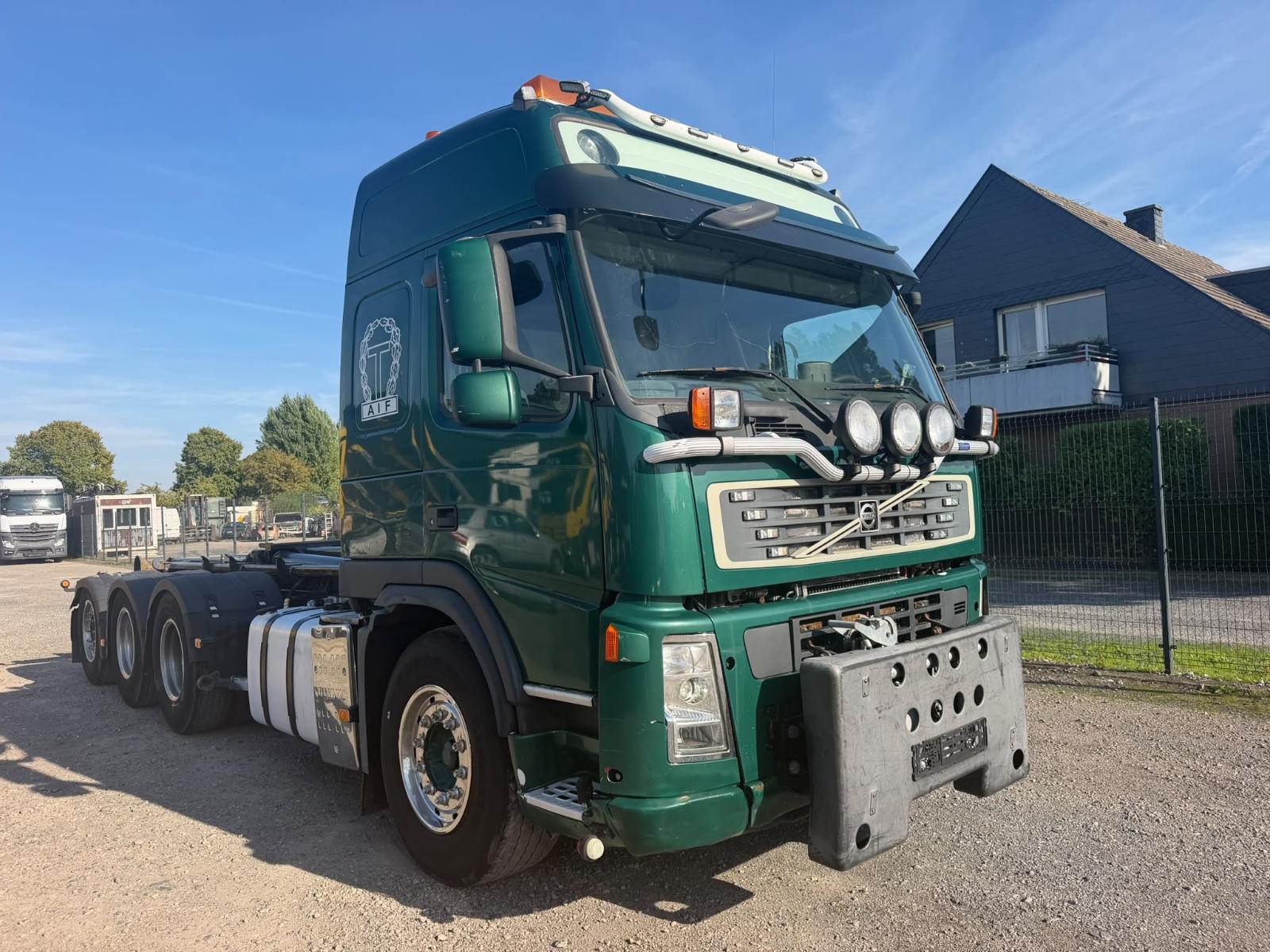 Volvo FM 480 8x4, Abrollkipper