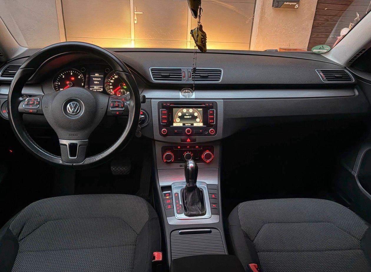 Volkswagen Passat 2011 — photo 9
