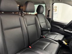 MERCEDES-BENZ Vito Tourer 119 CDI Ed. EL*LED*LEDER*RFK*SHZ*AHK MERCEDES-BENZ Vito Tourer 119 CDI Ed. EL*LED*LEDER*RFK*SHZ*AHK