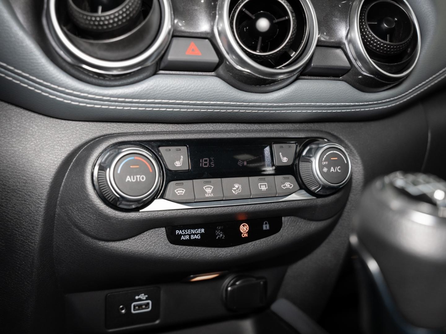 Nissan Juke N-Connecta Apple CarPlay Android Auto Navi 