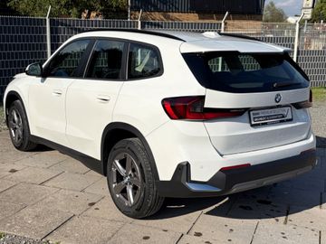 BMW X1 - 10