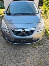 Opel Meriva B Tüv 06/28  mit 88000km - Opel Meriva in Freiburg