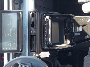 Citroën C3 Aircross Hybrid 145 MAX 7 SitzerHUDNaviACC