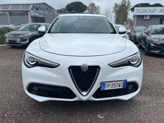 Alfa Romeo Stelvio 2.2 Turbodiesel 150CV AT8 RWD