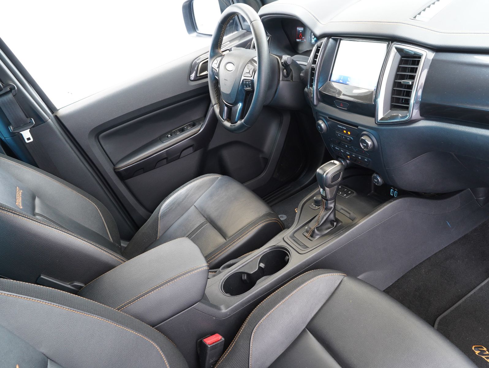 Fahrzeugabbildung Ford Ranger 2.0 TDCi Wildtrak 4x4 Doppelkabine