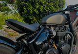 Triumph Bonneville Bobber CUSTOM - TRIUMPH CUSTOM
