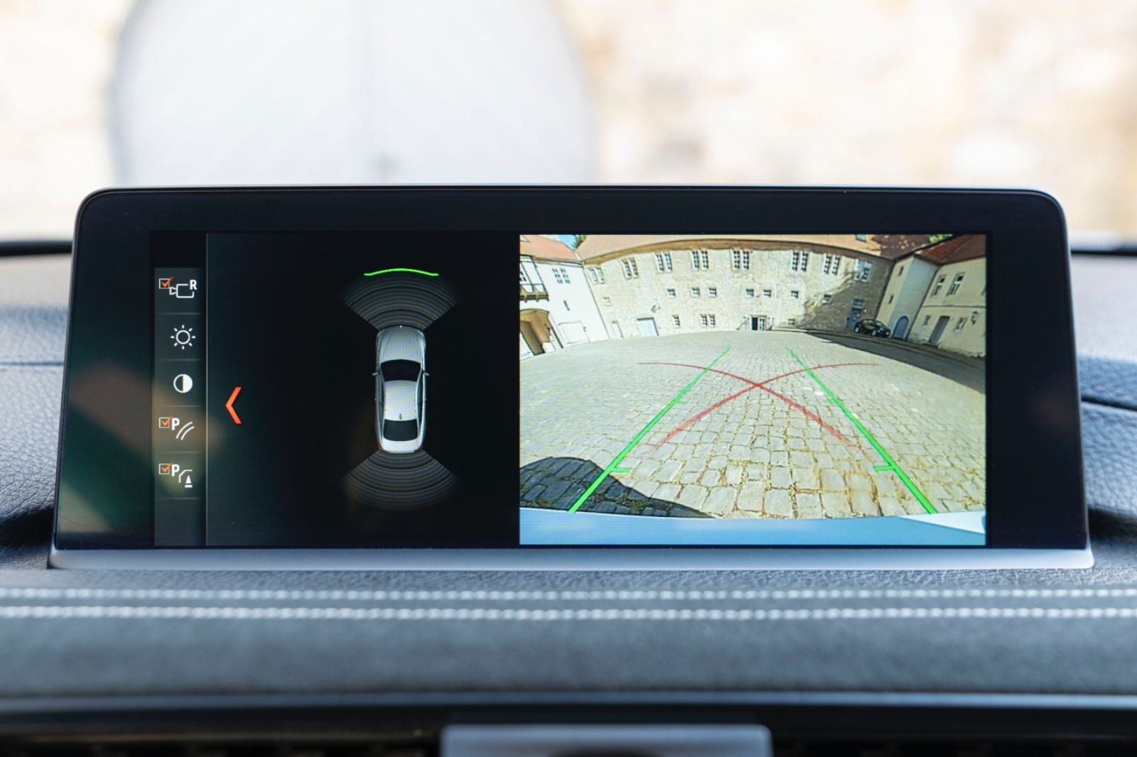 Fahrzeugabbildung BMW 430i M-Performance HIFI LED ALC KAM CARPLAY