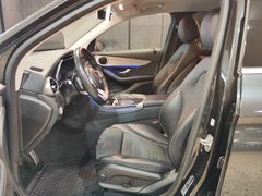 Fahrzeugabbildung Mercedes-Benz GLC 300 d 4Matic *AMG-LINE* (DIGITAL/CAM/DAB/LED