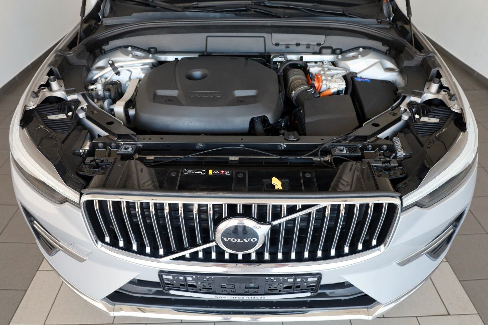 Fahrzeugabbildung Volvo XC60 T6 AWD Inscription,Kamera,4xSH,ACC,Pano,AHK