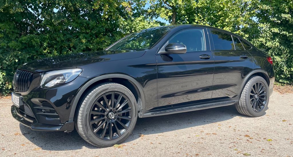 Image of Mercedes-Benz GLC 250