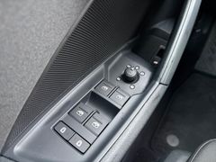 Fahrzeugabbildung Audi A3 Limousine S line 35 TDI S-tr. - Navi+*ACC*App