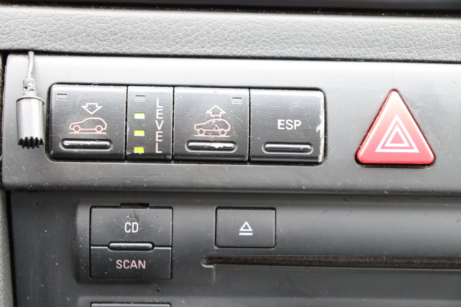 Fahrzeugabbildung Audi A6 Allroad 2.5 TDI quattro Tiptronic * Xenon